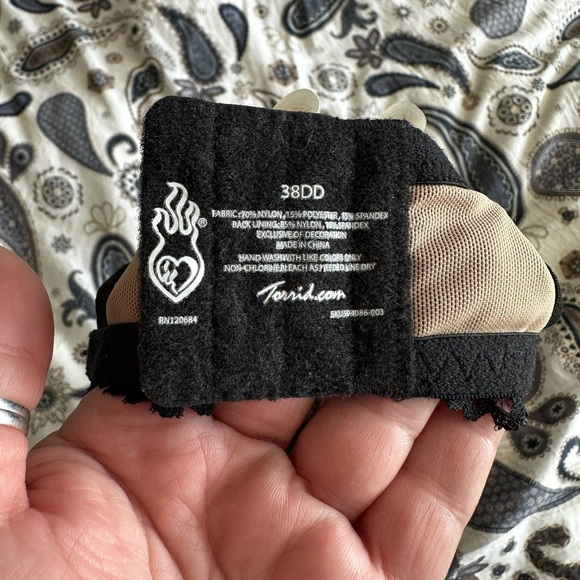 Plus Size Torrid Bra - Picture 3 of 3